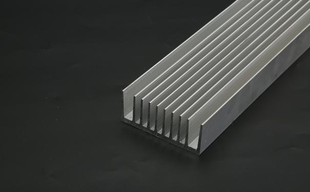 鋁制散熱器 鋁制散熱器